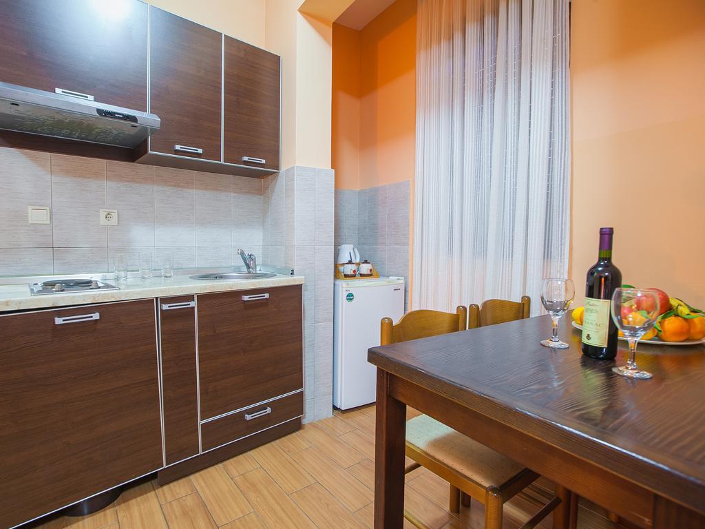 Apartments Elite Azur Петровац Экстерьер фото