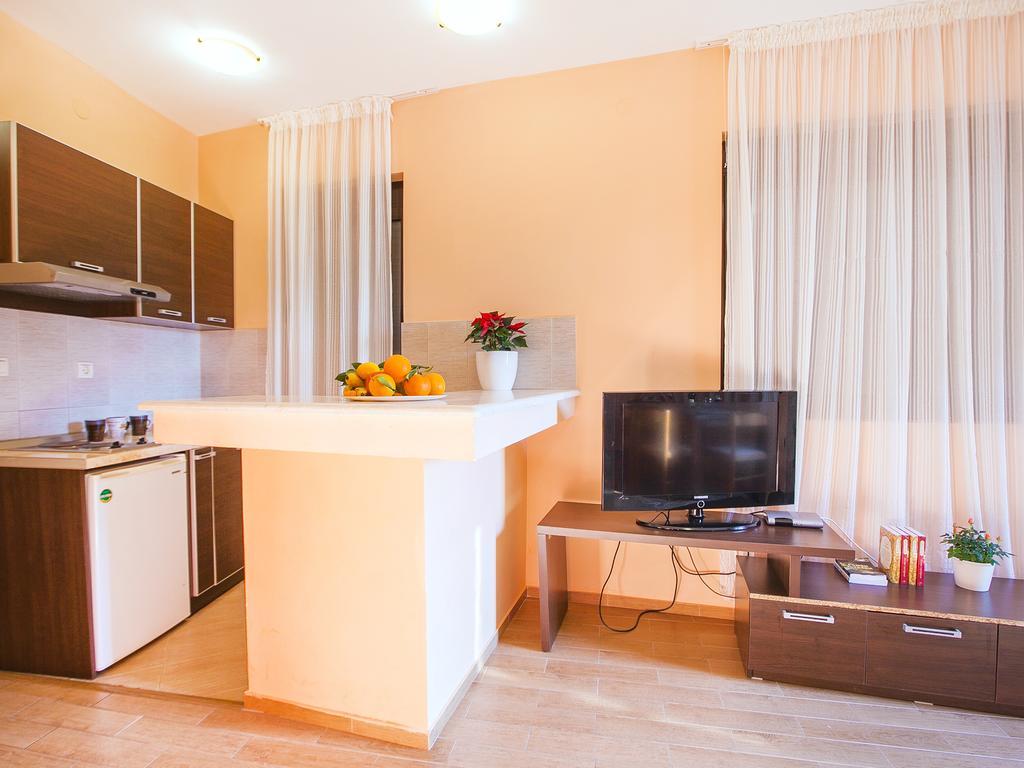 Apartments Elite Azur Петровац Экстерьер фото